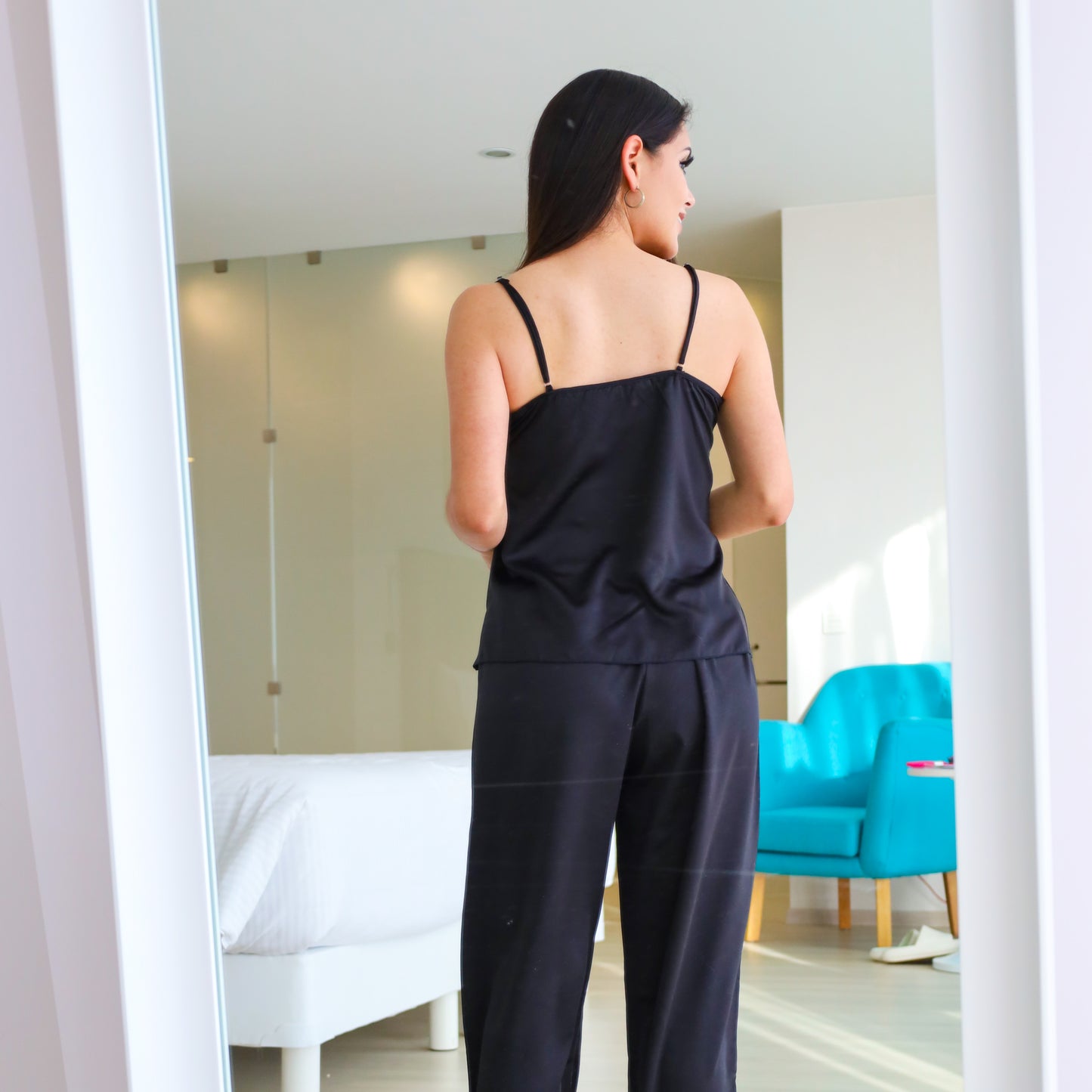 SET NEGRO PANTALÓN Y BLUSA